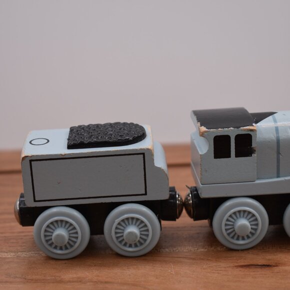 Spencer & Tender Thomas and Friends Wooden Railway Engine Trains Magnetic 2003 - Picture 7 of 9